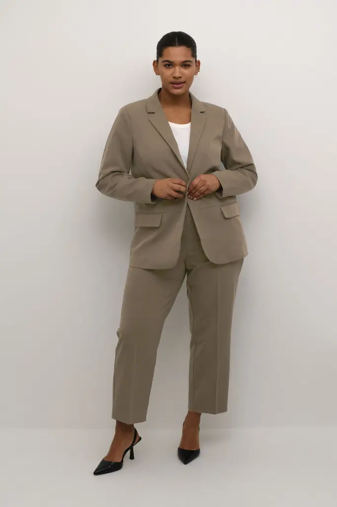 10580933_190810_400.webp
