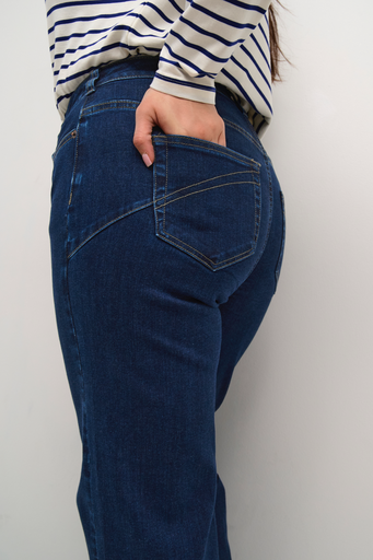 Blaue Schlagjeans Noemi